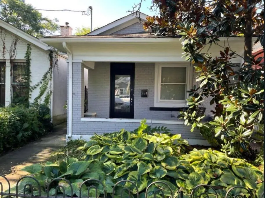 Private Home-Backyard-Parking Near Nulu Downtown Louisville 0*,